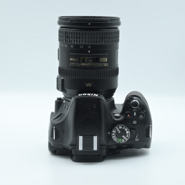 NIKON D5100 + AF-S DX 18-200/3.5-5.6G II ED VR – Image 2