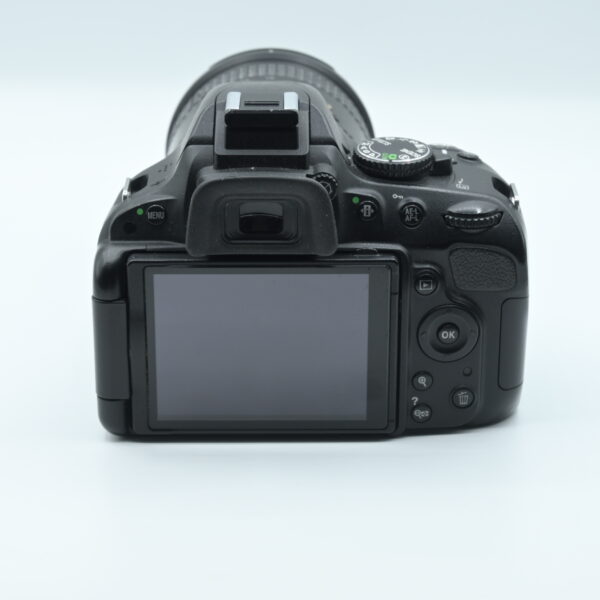 NIKON D5100 + AF-S DX 18-200/3.5-5.6G II ED VR – Image 3