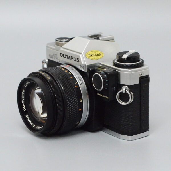 OLYMPUS OM10 manual adapter + 50mm f/1,4 – Image 3