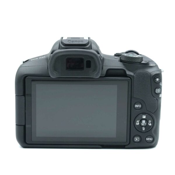CANON EOS R50 + RF 18-45/4.5-6.3 IS STM – Image 2