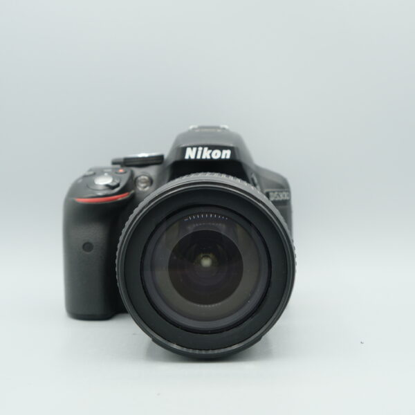 NIKON D5300 + 3.5-5.6/18-105MM DX VR