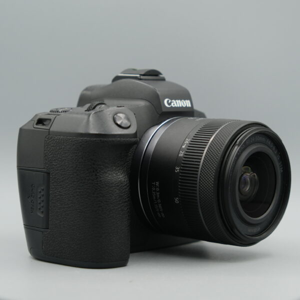 CANON EOS R + 4.5-6.3/24-50MM – Image 2