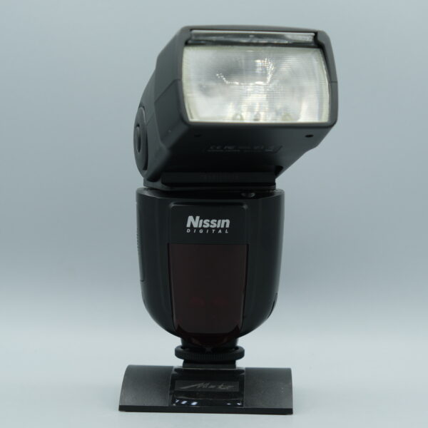 NISSIN DI 700A NIKON