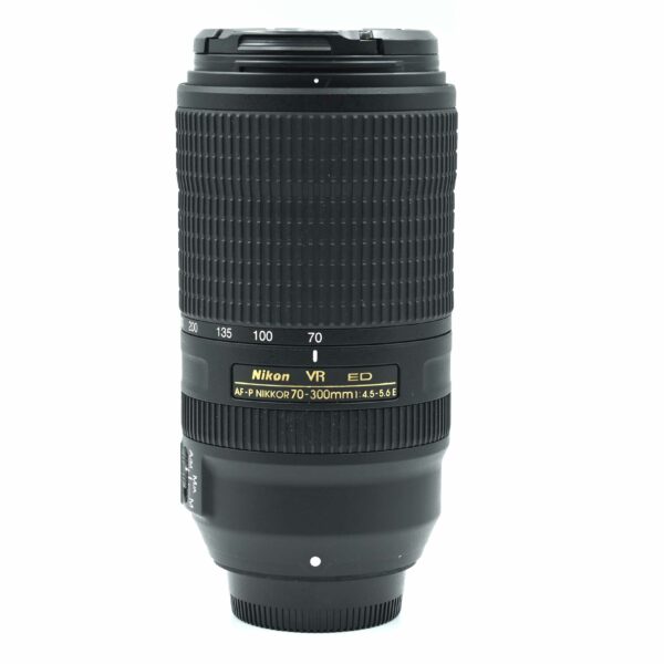 NIKON AF-P 70-300/4.5-5.6 VR ED