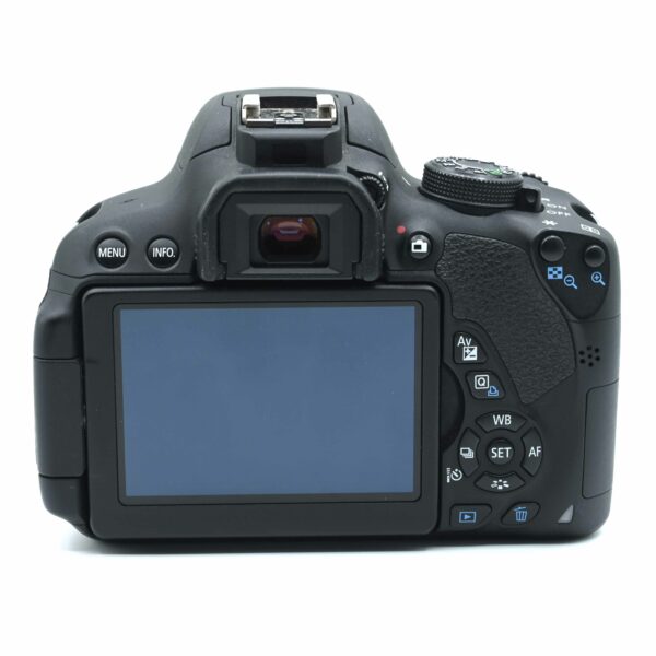 CANON EOS 700D – Image 2