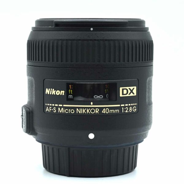 NIKON AF-S DX 40mm/2.8 G