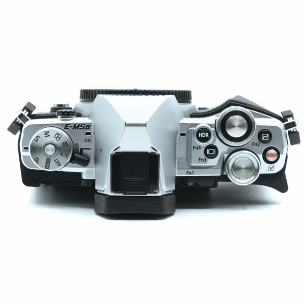 OLYMPUS OM-D EM-5 II – Image 2