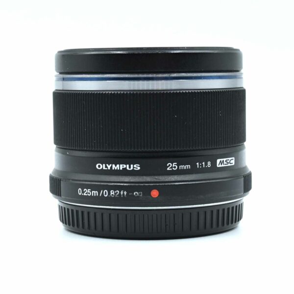 OLYMPUS 25mm f/1.8