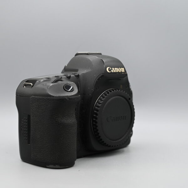 CANON EOS 5D MARK II – Image 2