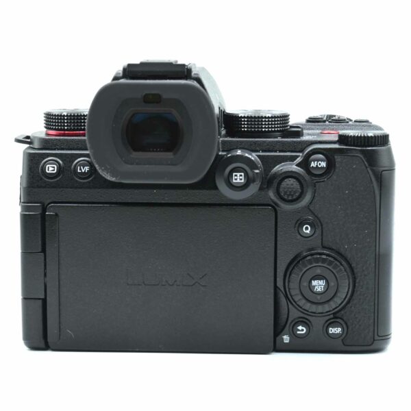 PANASONIC LUMIX S5II – Image 2