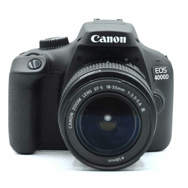 CANON EOS 4000D + EFS 18-55/3.5-5.6 III