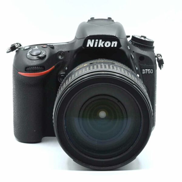 NIKON D750 + AF-S 24-120/4