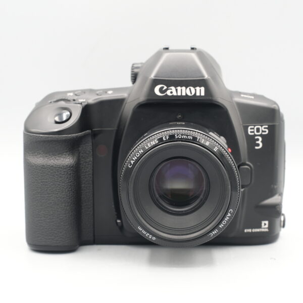 CANON EOS 3 + EF 50mm F1.8 II