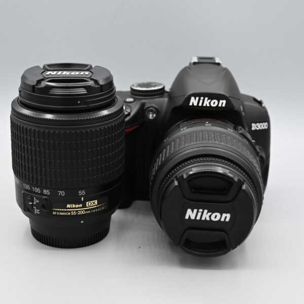 NIKON D3000 + 18-55 + 55-200