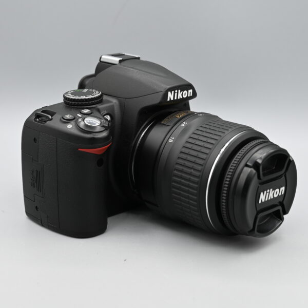 NIKON D3000 + 18-55 + 55-200 – Image 7