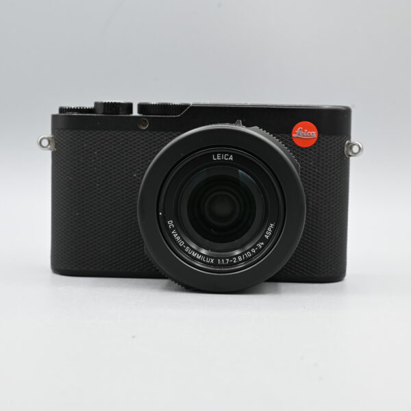 LEICA D-LUX 8