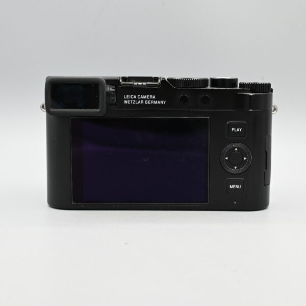 LEICA D-LUX 8 – Image 3