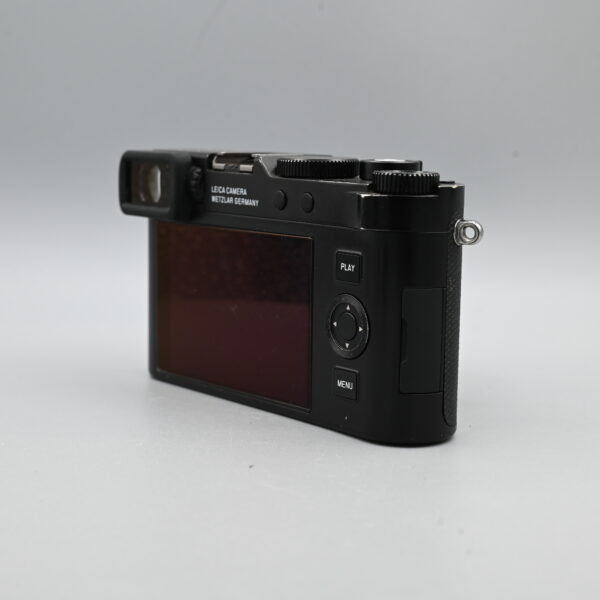 LEICA D-LUX 8 – Image 4