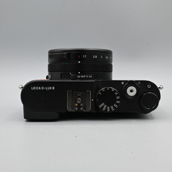 LEICA D-LUX 8 – Image 6