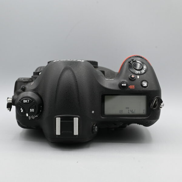 NIKON D4 – Image 3