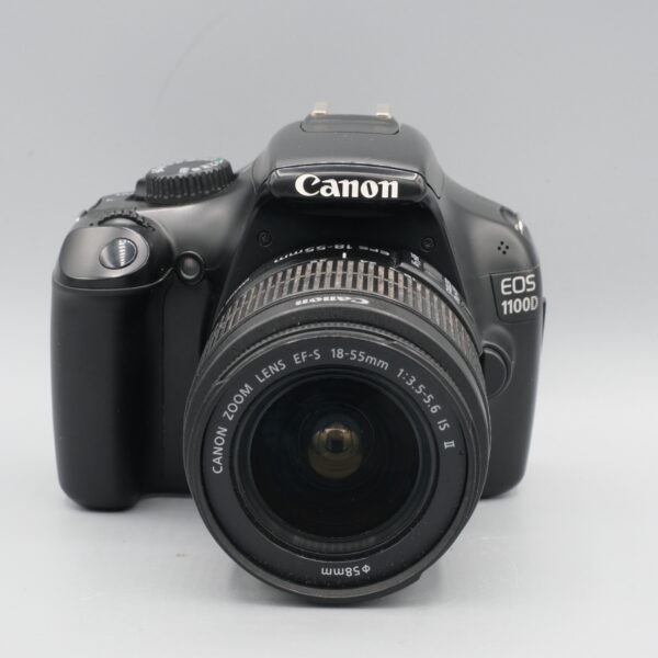 CANON EOS 1100D + 18-55 IS II
