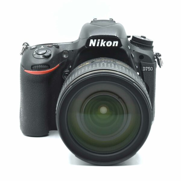 NIKON D750 + AF-S 24-120/4 G ED VR