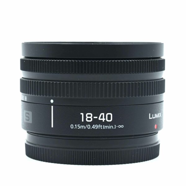 LUMIX S 18-40mm f/4.5-6.3