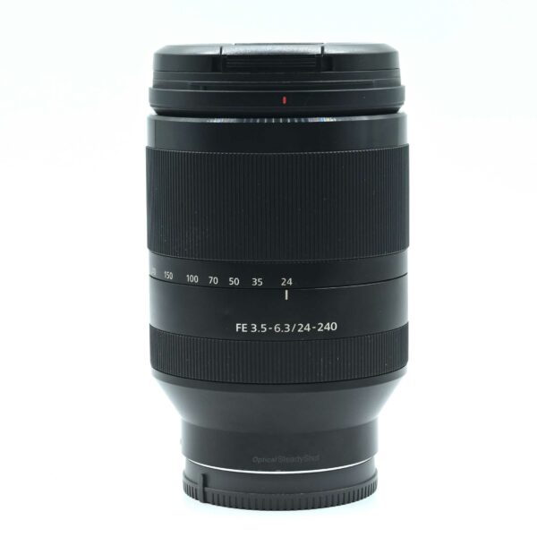 SONY FE 24-240mm f/3.5-6.3