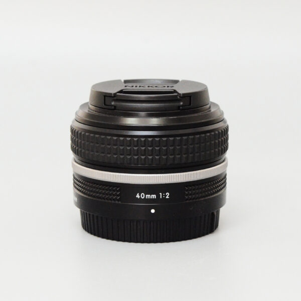 NIKON Z 40 mm f/2 SE