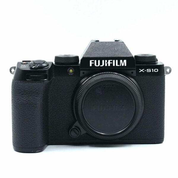 FUJIFILM X-S10