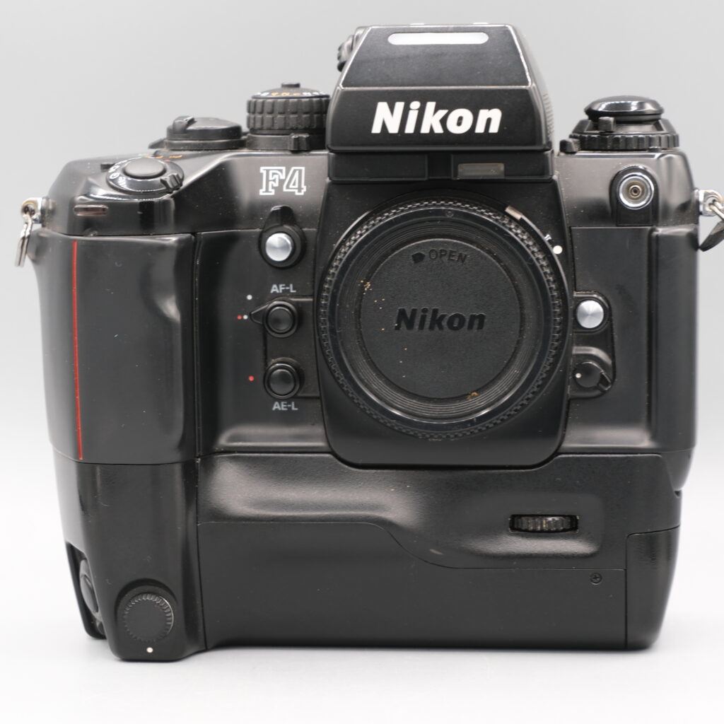 NIKON F4 + MB23