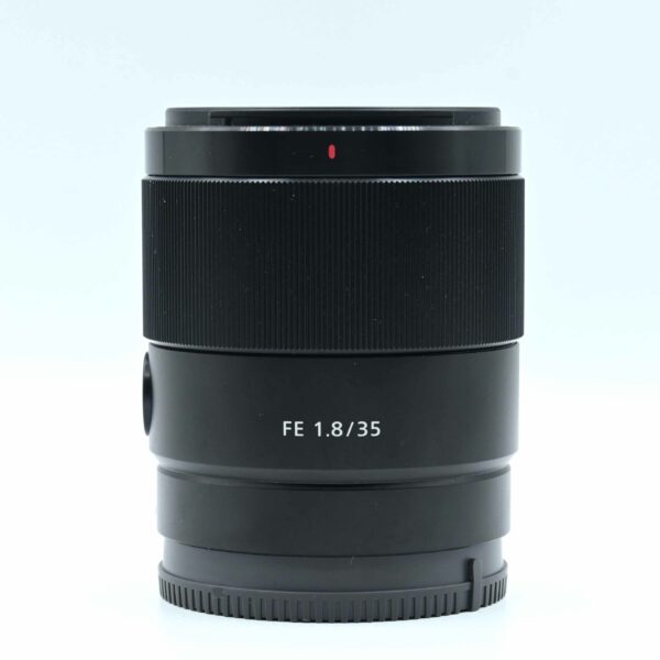 SONY FE 35mm f/1.8