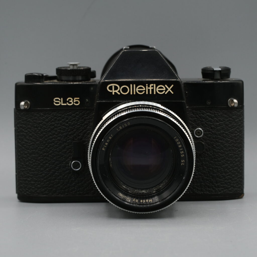 ROLLEI SL35 NOIR + 1.8/50MM