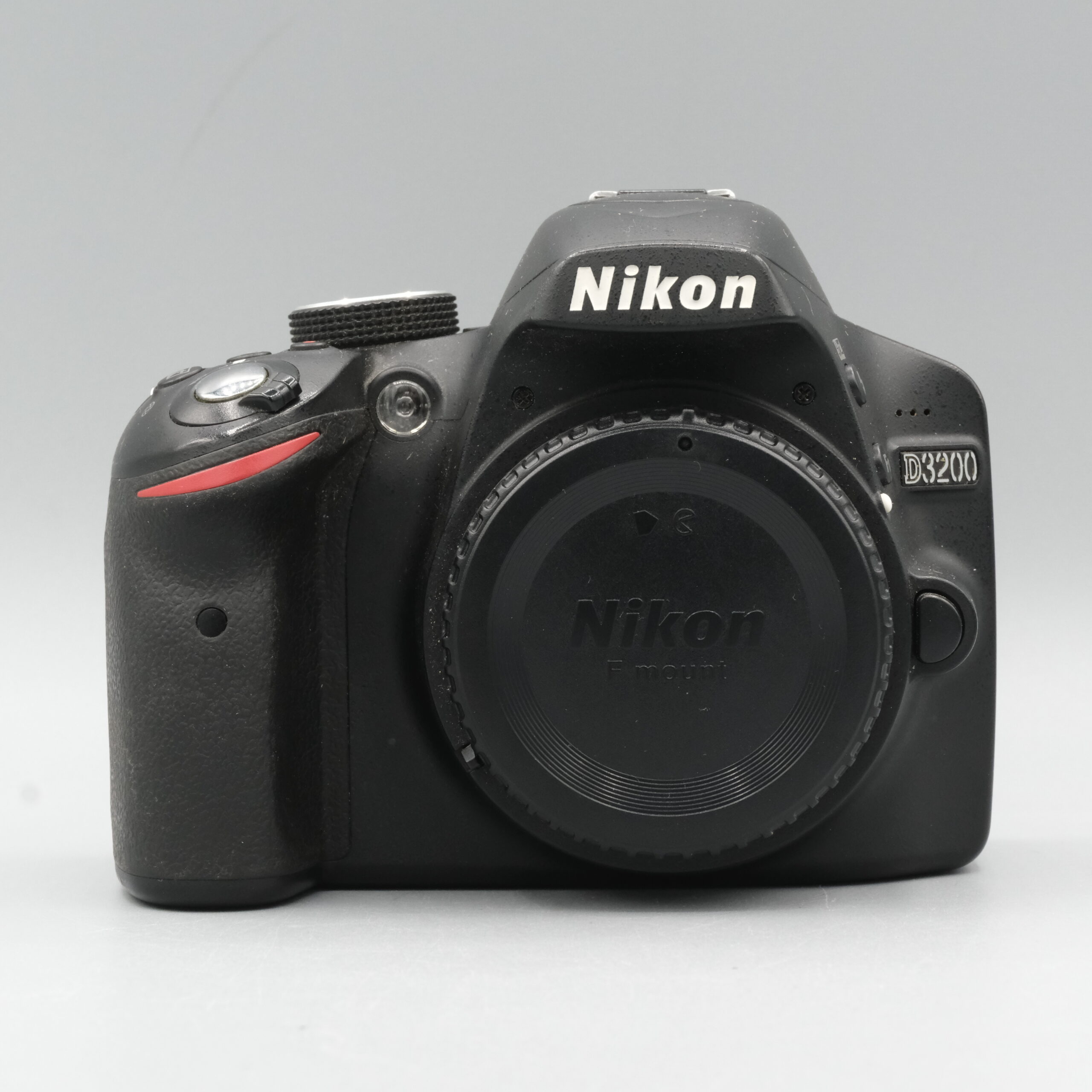NIKON D3200
