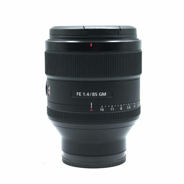 SONY FE 85mm f/1.4