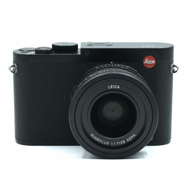 LEICA Q